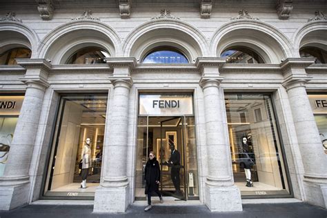 fendi shop roma|fendi roma italy.